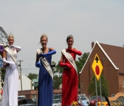 SaraParade 020